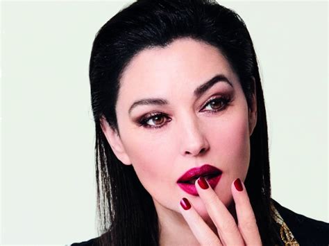 dolce gabbana shirt monica bellucci|Monica Bellucci makeup tutorial.